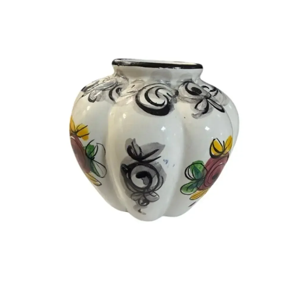 Hand painted Vestral Alcobaca pottery vase from Portugal Floral 4